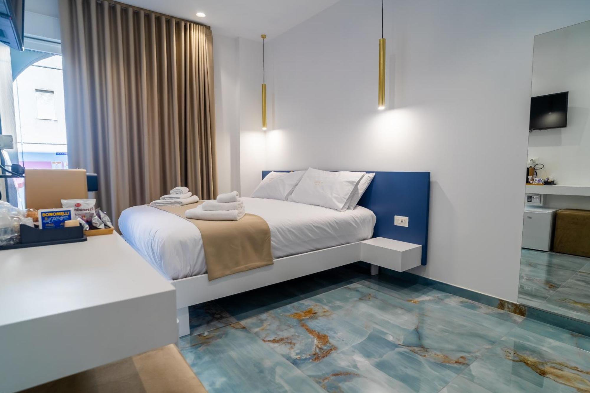Suite 14 Scalea Exterior photo